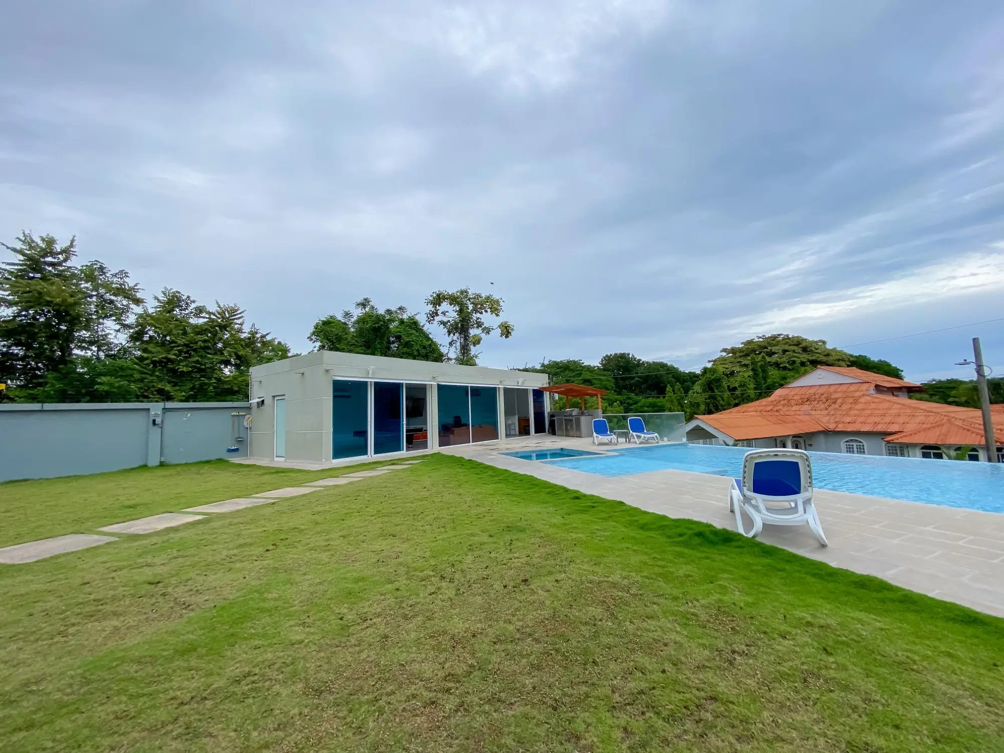 Res. Costa Esmeralda, San Carlos,pmá Oeste ##192-a - Photo 77