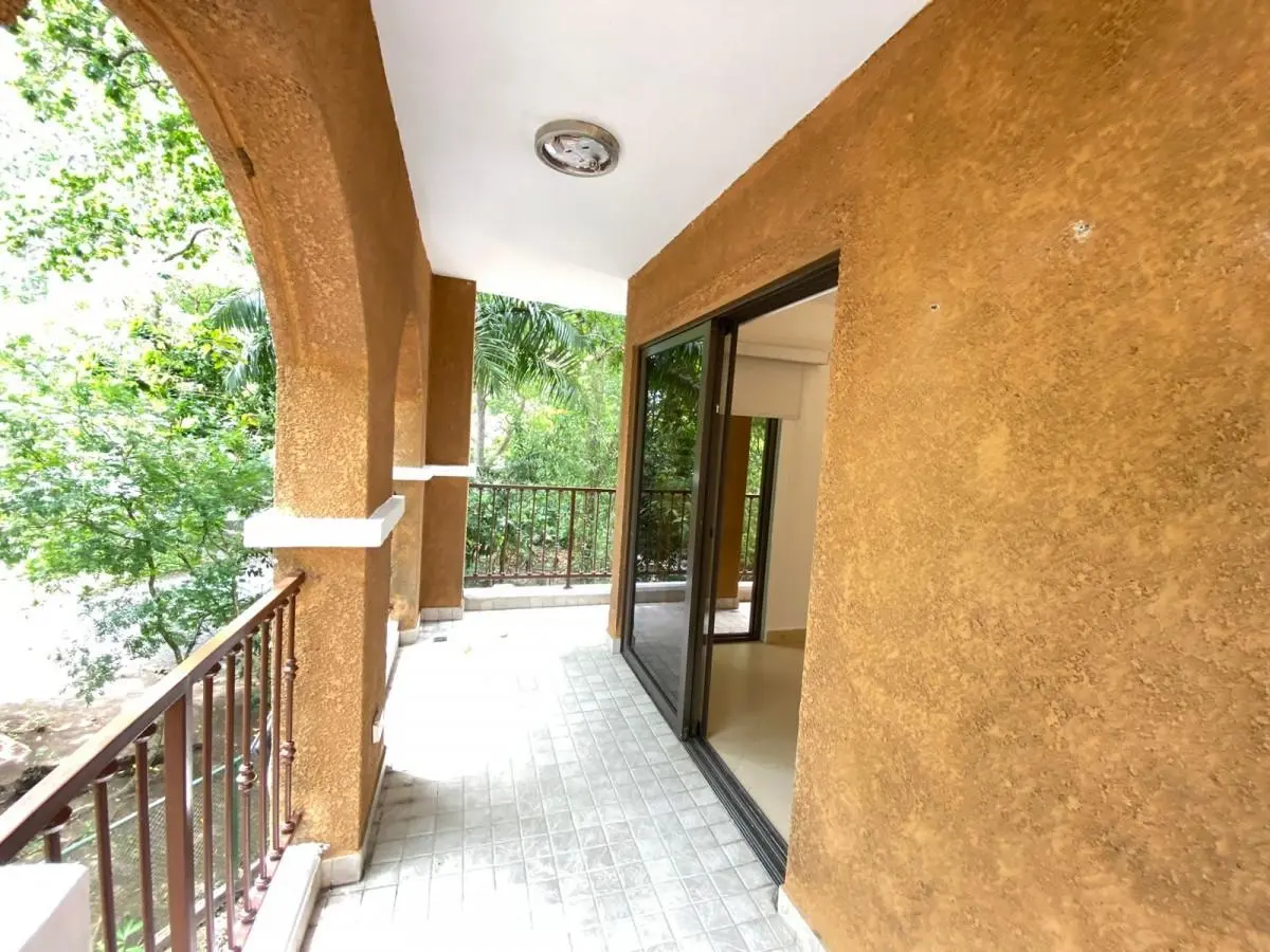 Embassy Club Courtyard #2-2h - Photo 14