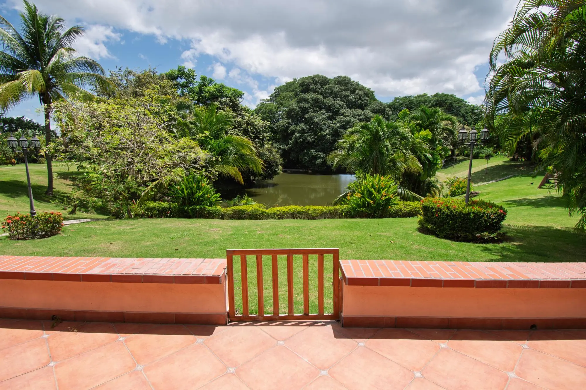 Casa Adosada Con Vista Exclusiva Al Lago - Photo 7
