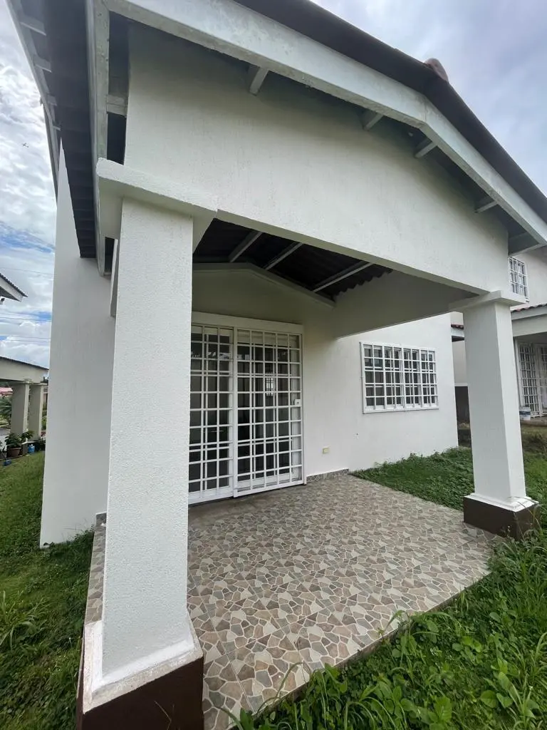 Calle Primera, Casa N°305, Residencial Villa Real #n°305 - Photo 39