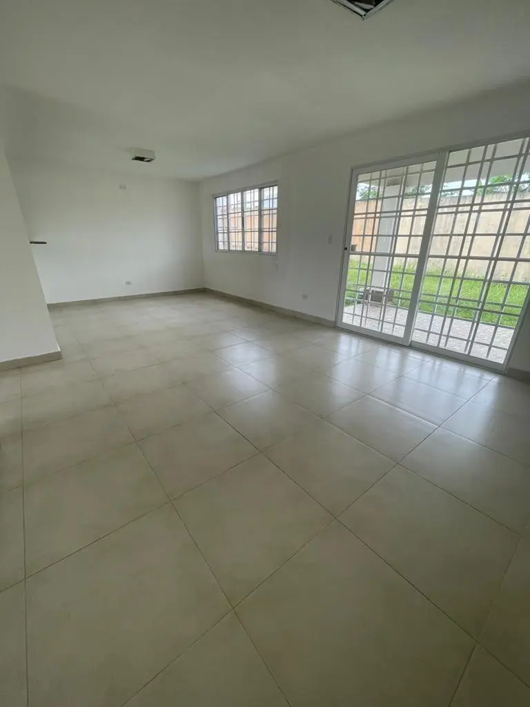 Calle Primera, Casa N°305, Residencial Villa Real #n°305 - Photo 9