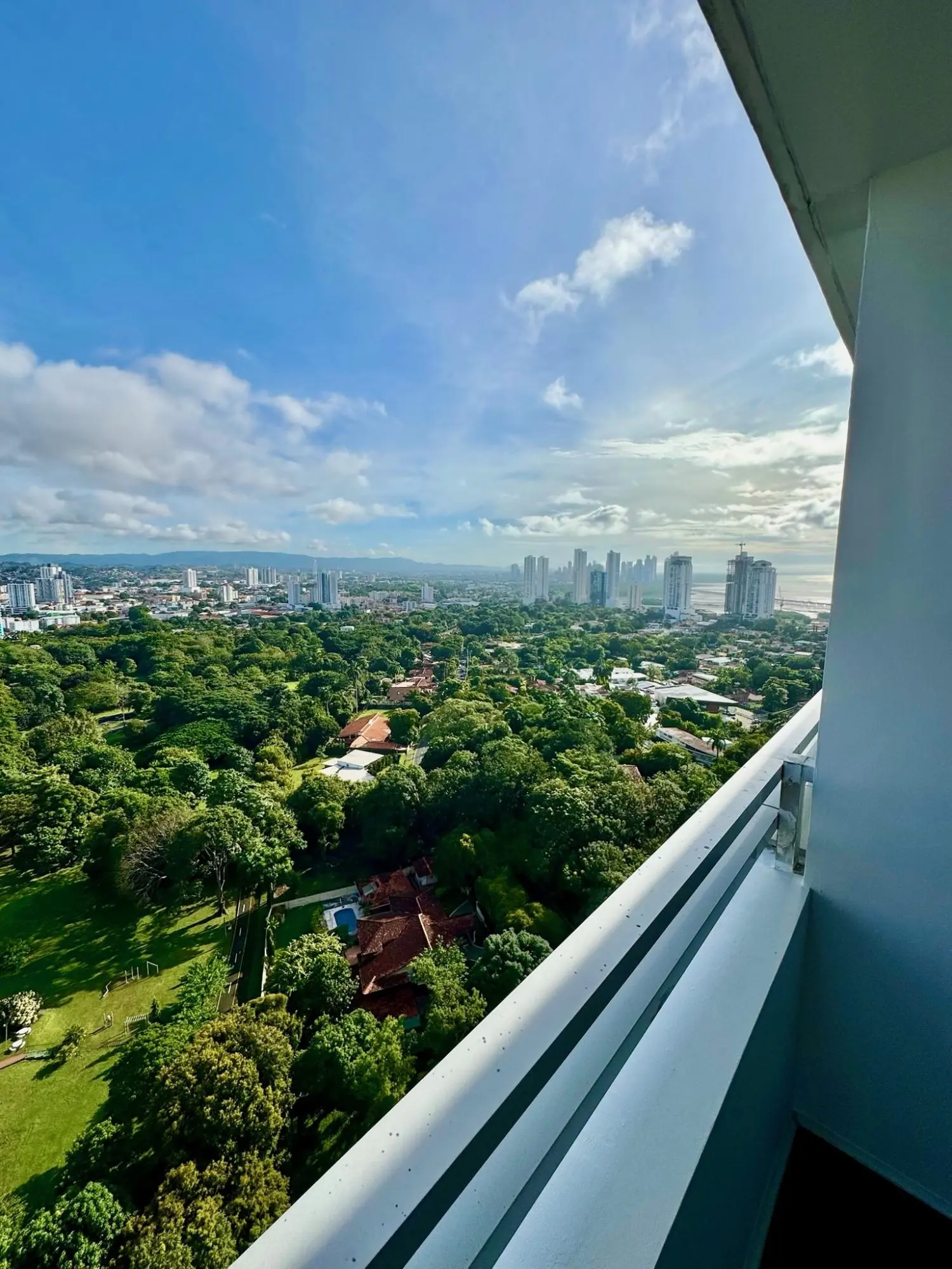 Via Porras, Al Lado De La Entrada Del Parque Omar #24a - Photo 11