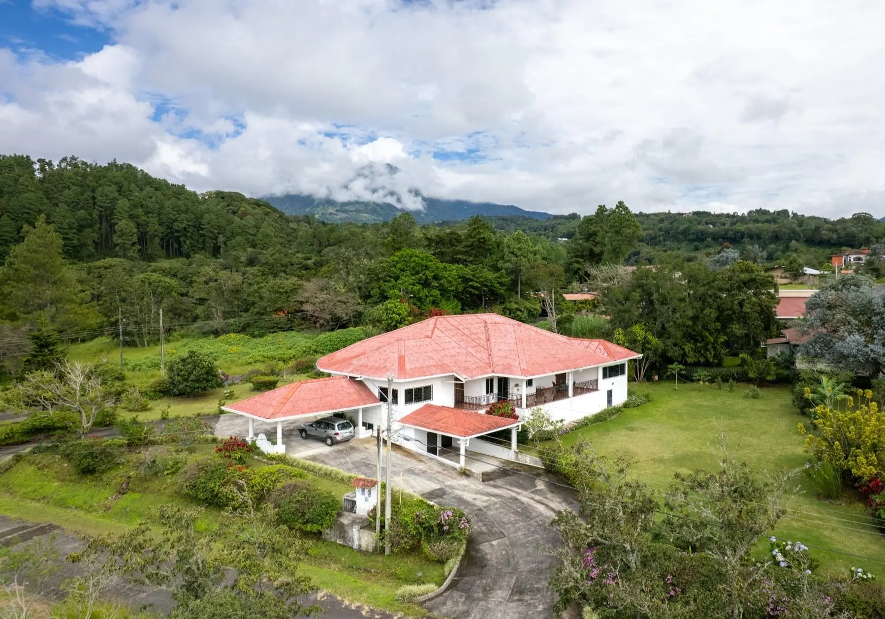 Santa Lucia - Photo 2