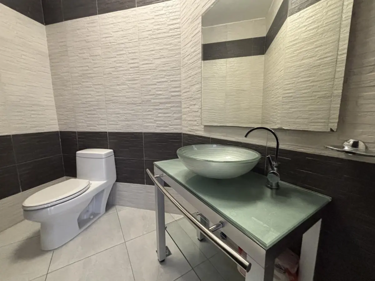 Calle Eric Del Valle Con Calle Alberto Navarro #27 A - Photo 58