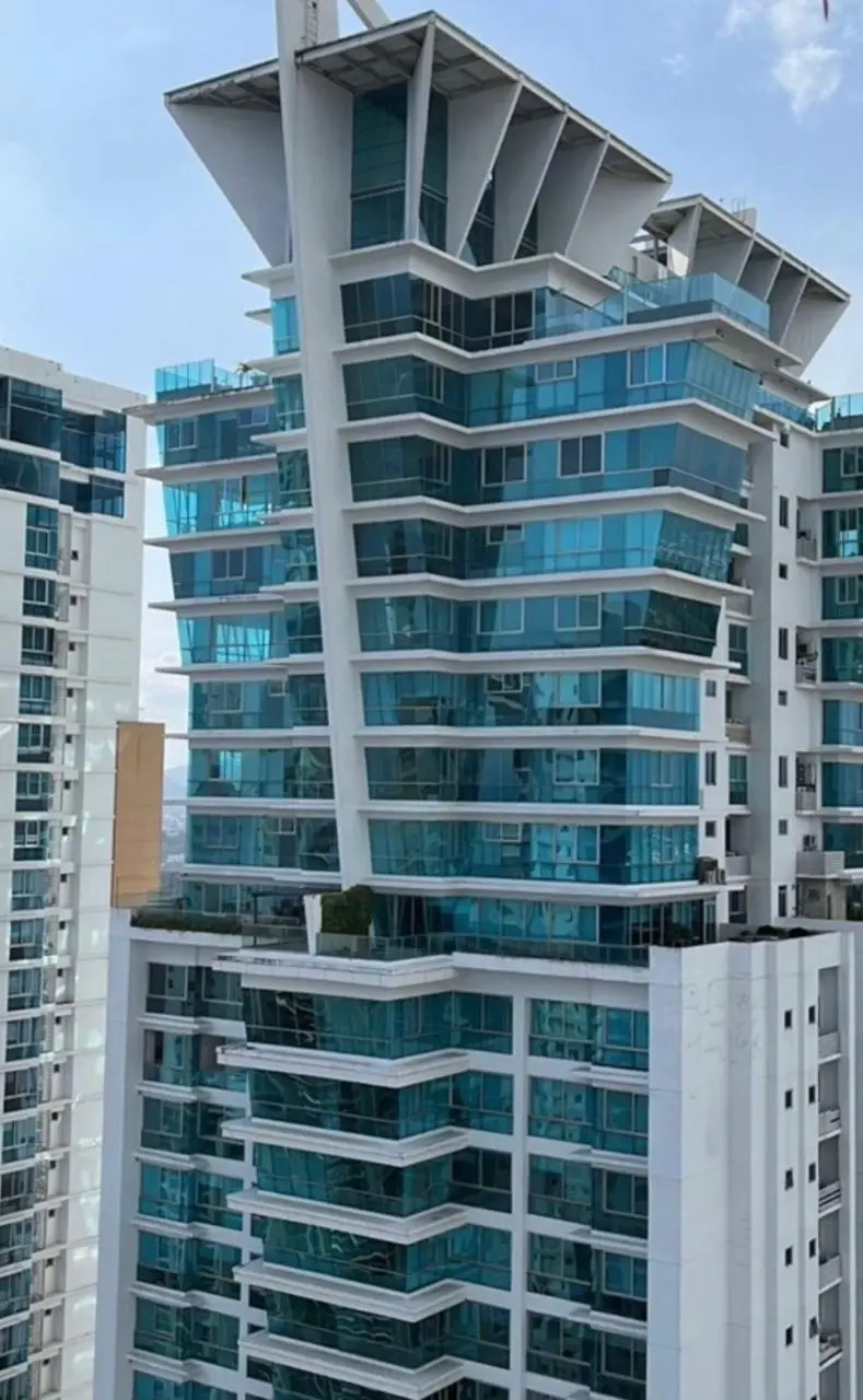 35 Ave La Rotonda #35b - Photo 3