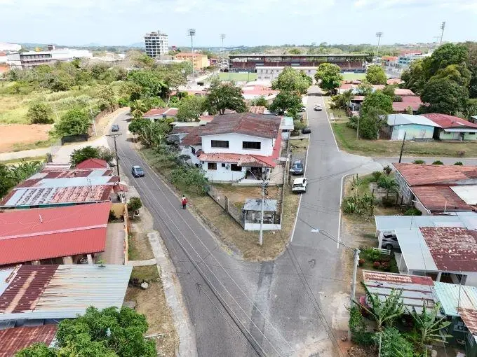 2707 Barrio Colon La Chorrera Calle Matuna #casa - Photo 2