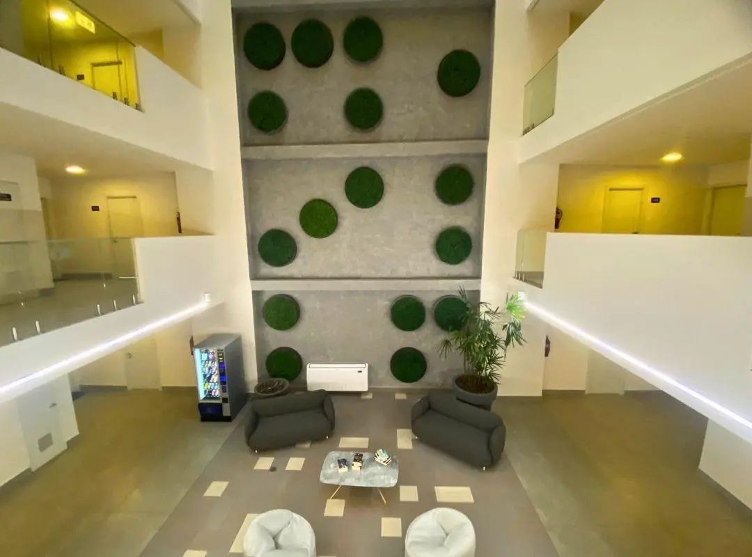 Avenida Cincuentenario #apto 307 - Photo 40