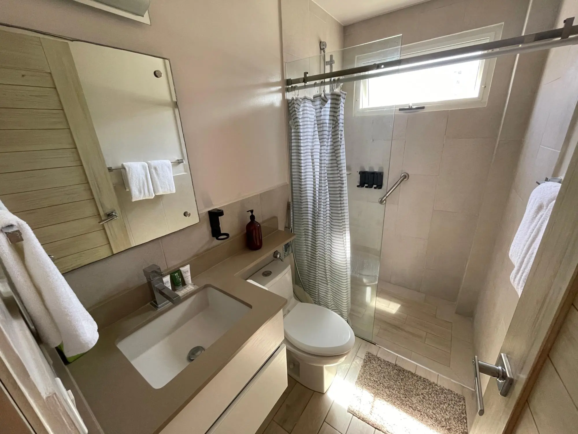 Venta Apartamento Amoblado Playa Caracol (parking Frente Elevador Y Bajo Techo) #4f - Photo 33