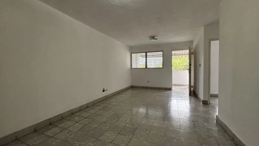 Avenida Santa Elena #1 - Photo 5