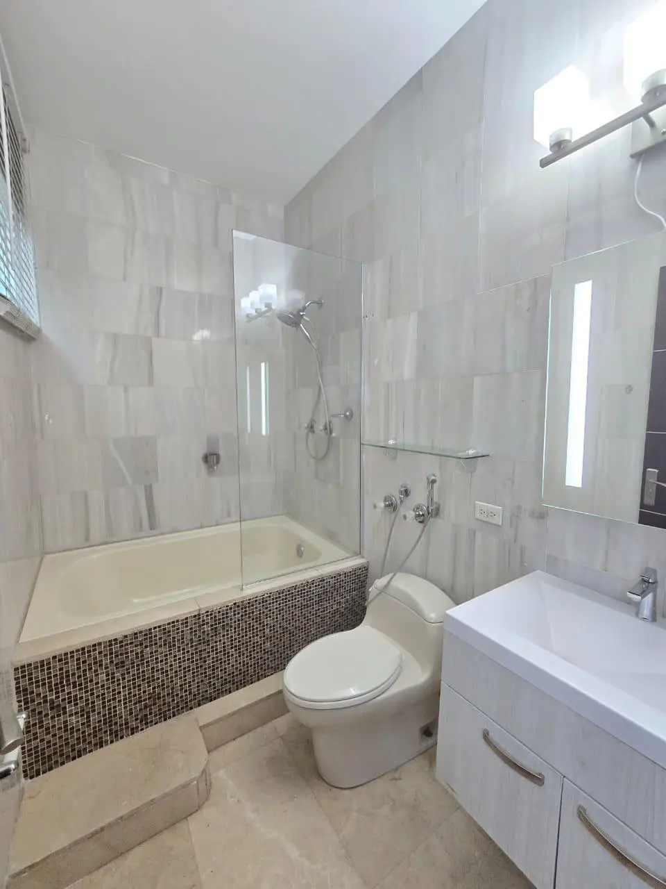 Calle 45, Bella Vista #2 B - Photo 37