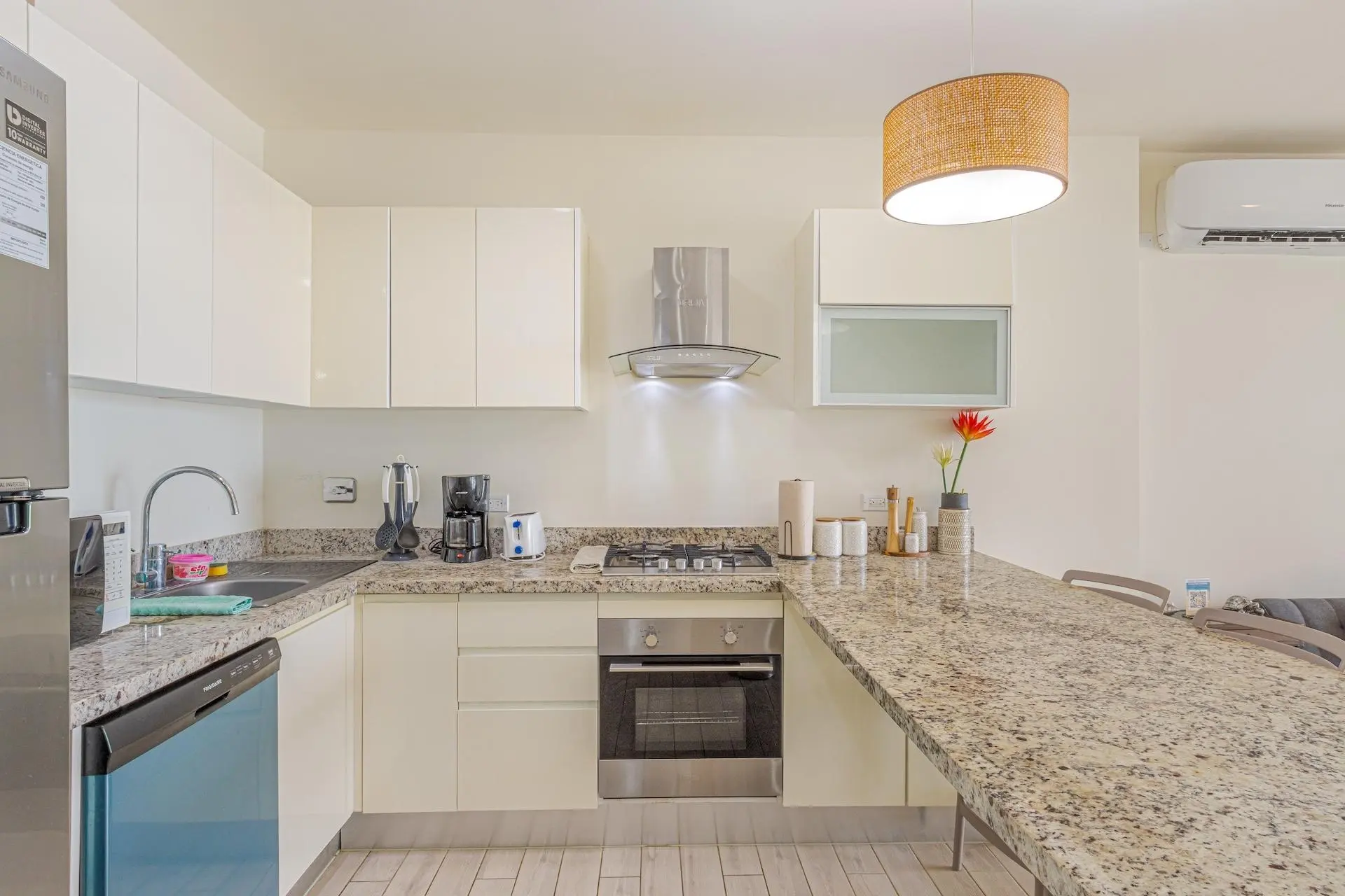 Playa Caracol Residences #2-208 - Photo 4