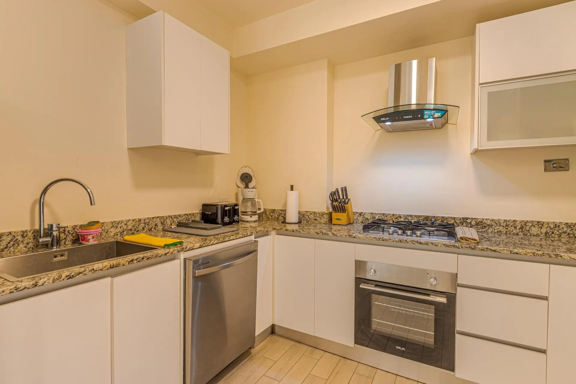 Playa Caracol Residences #v3, 8g - Photo 31