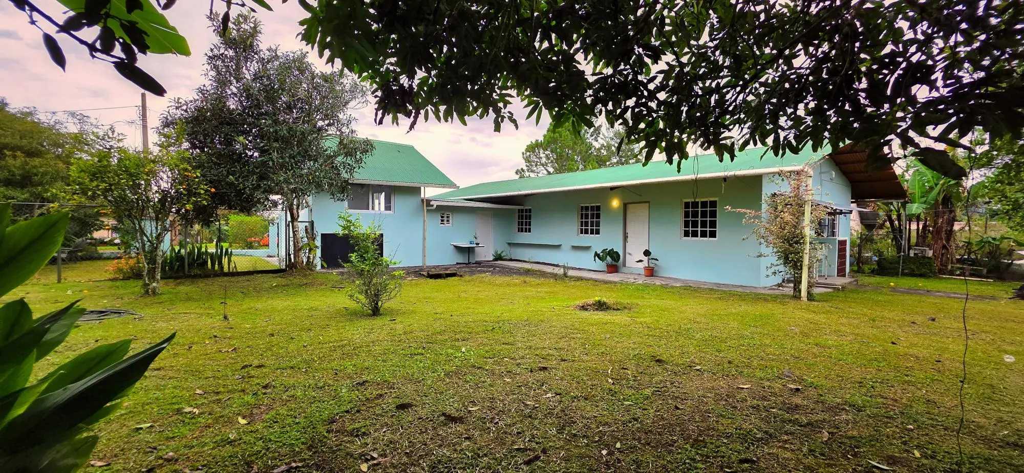 Central Volcán Home With Private Guest Apartment - Photo 41