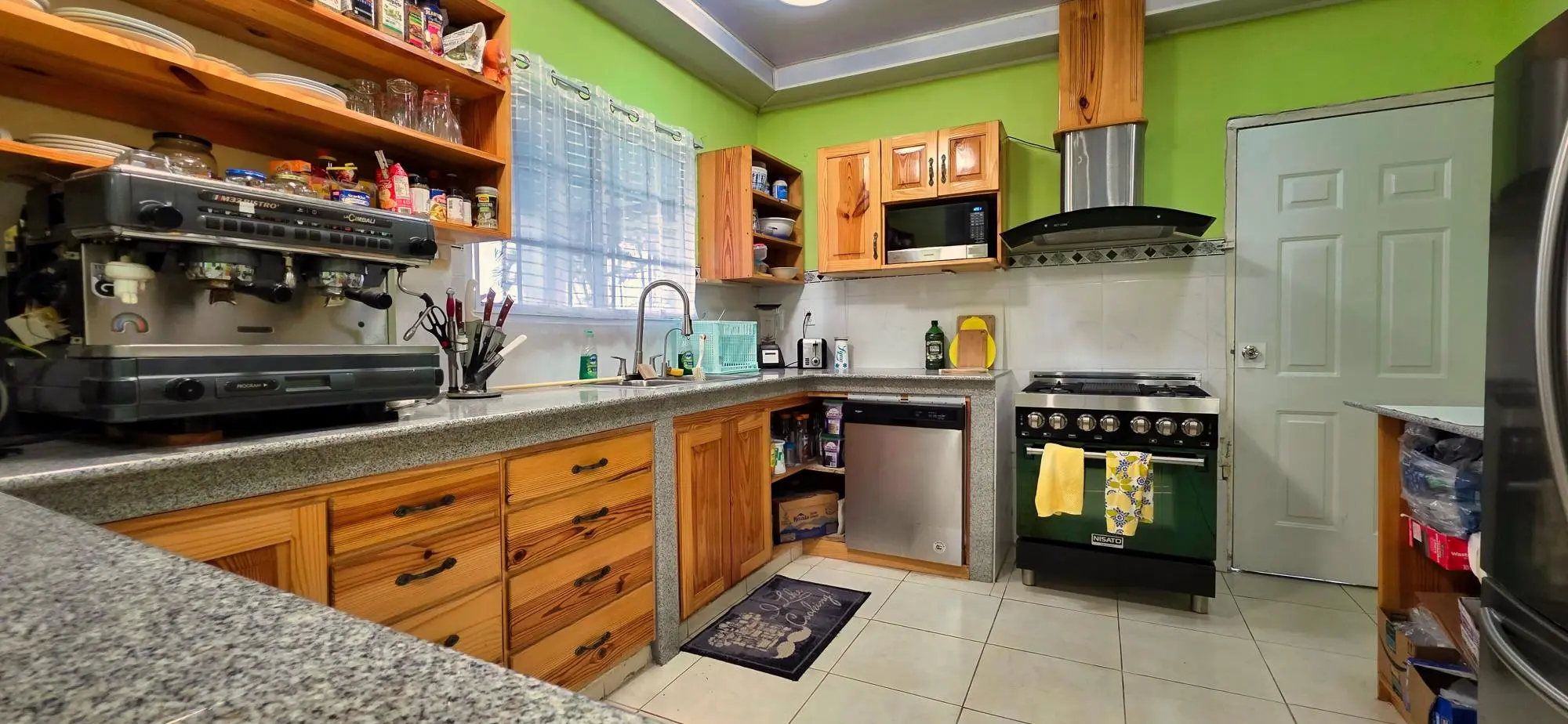 Central Volcán Home With Private Guest Apartment - Photo 8