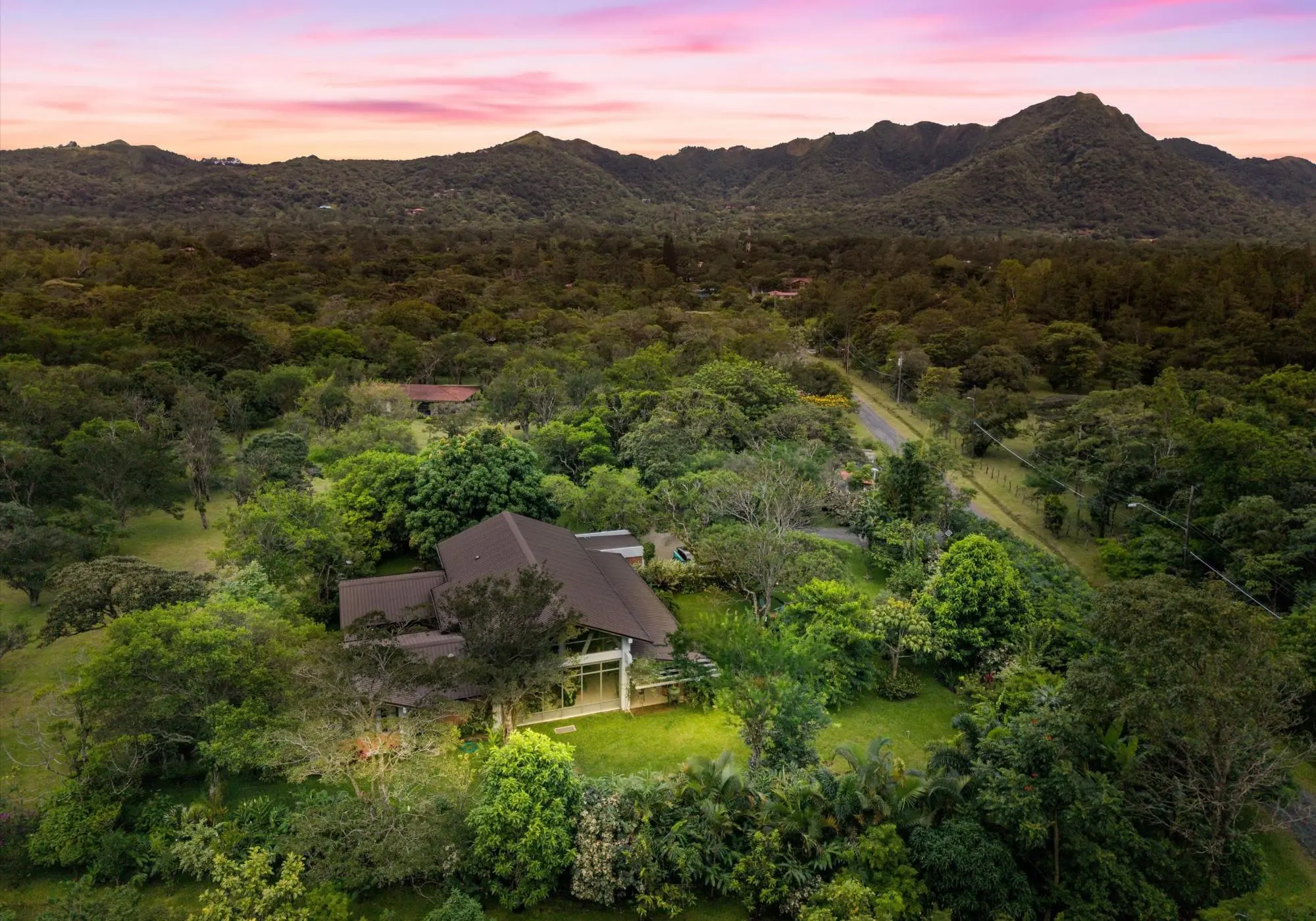 casa gratitud at el valle de antón