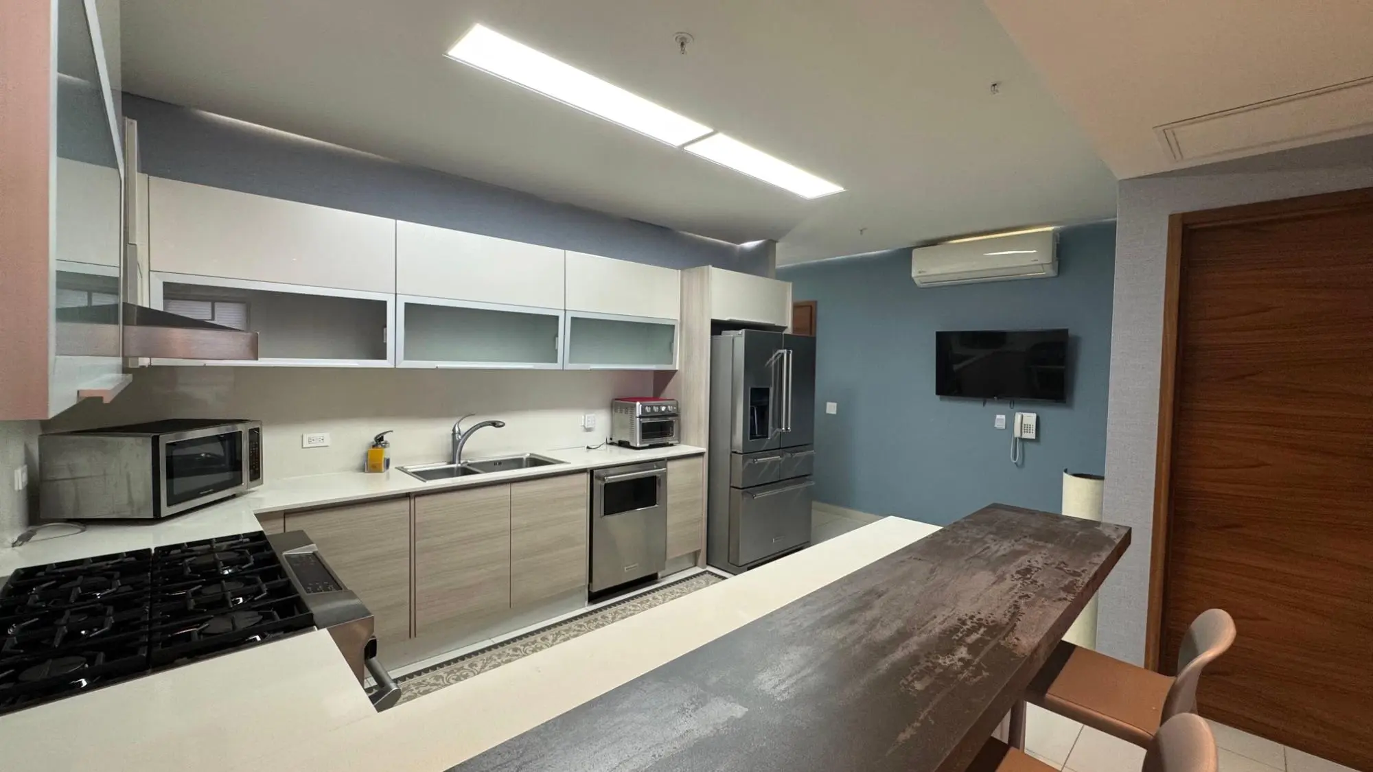 Costa Del Este, Avenida La Rotonda #22c - Photo 16