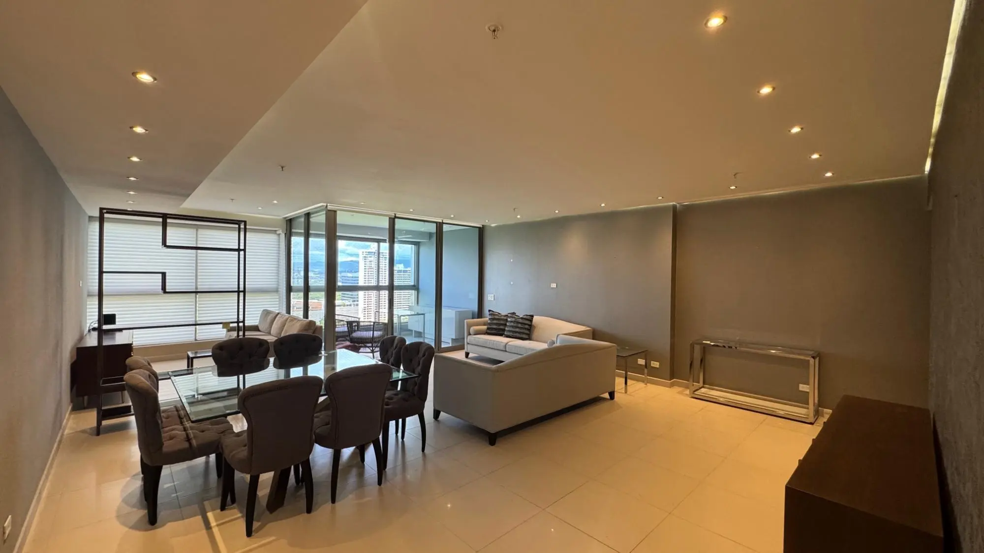 Costa Del Este, Avenida La Rotonda #22c - Photo 6