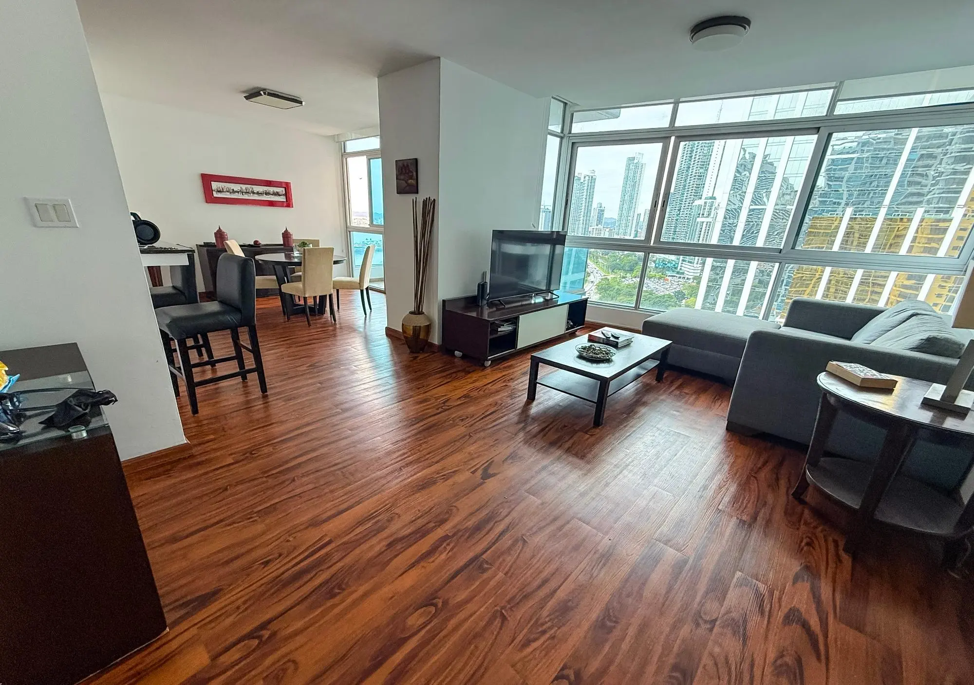 Ph Bayfront Tower #1701 - Photo 10