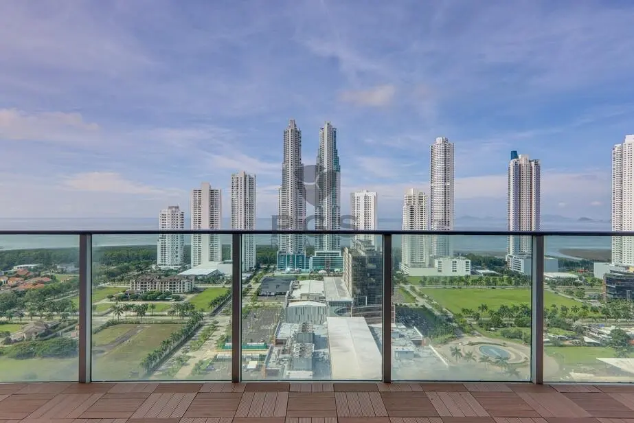 ph latitude costa del este #31