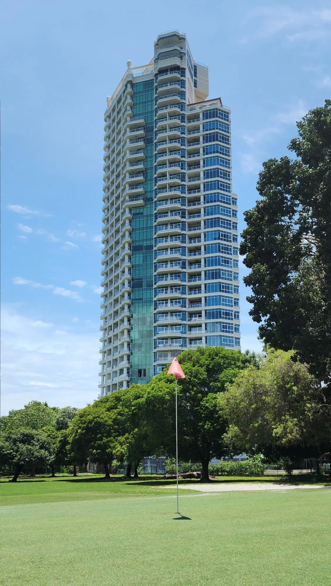 Coronado Golf Tower #28e - Photo 2