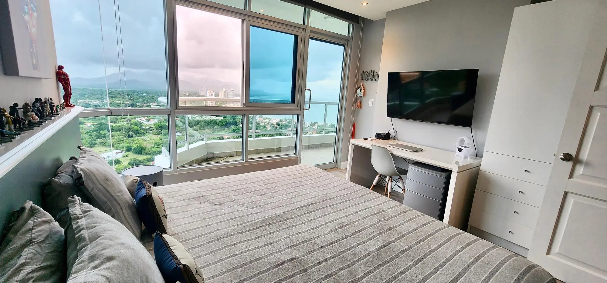 Coronado Golf Tower #28e - Photo 38