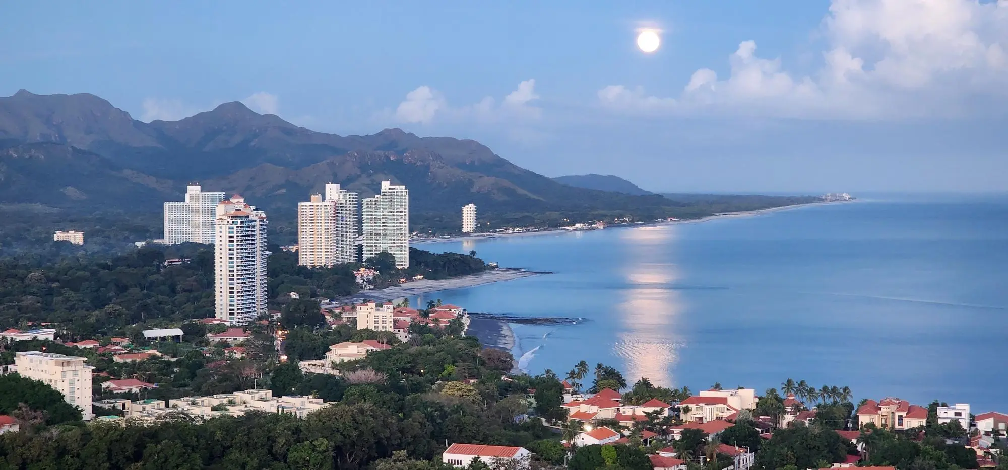 Coronado Golf Tower #28e - Photo 90