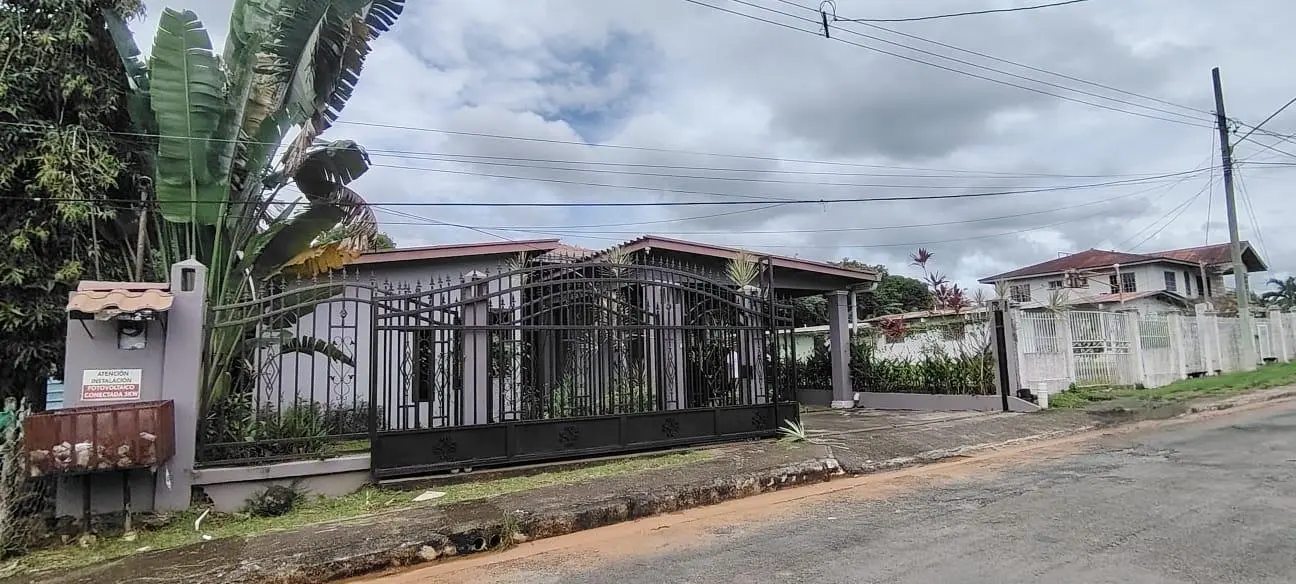 calle primera urbanización villa patricia, juan demóstenes arosemena. #sn